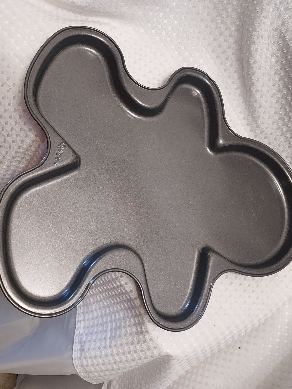Wilton Black Gingerbread Man Cake Pan